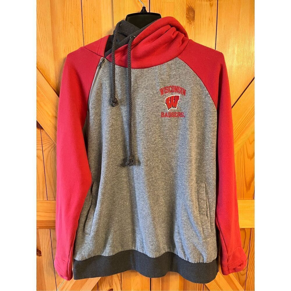 Blue 84 Wisconsin Badgers Hoodie Size XL (3117)